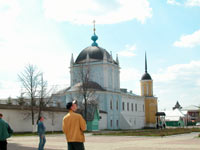 Ново-голутвинский монастырь