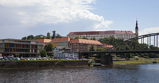 Decin. 